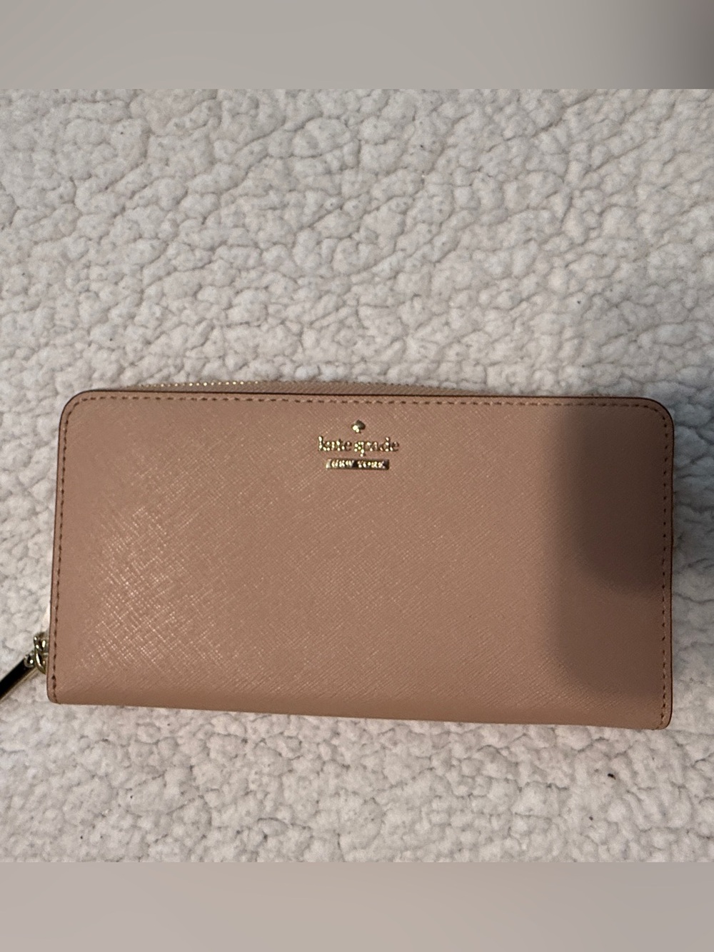 kate spade Blush Pink Saffiano Zip Wallet with Gold Logo